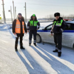 Сотрудники Госавтоинспекции и представители РЖД призвали участников движения соблюдать правила проезда железнодорожных путей