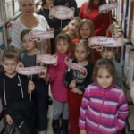 Детсадовцы поздравляют «Хранителей истории»